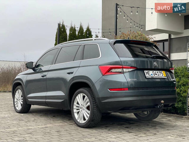 Сірий Шкода Kodiaq, об'ємом двигуна 1.97 л та пробігом 229 тис. км за 26999 $, фото 38 на Automoto.ua