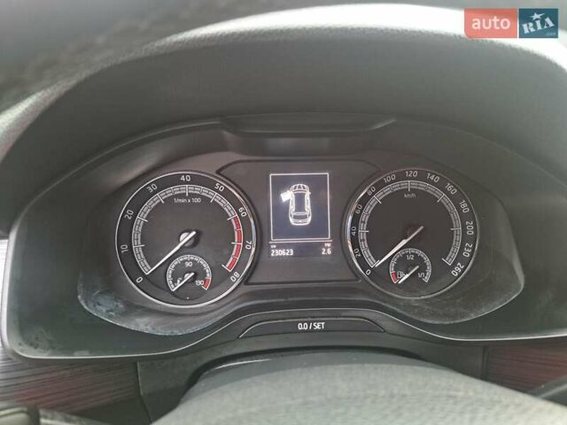 Серый Шкода Kodiaq, объемом двигателя 1.98 л и пробегом 230 тыс. км за 21000 $, фото 15 на Automoto.ua