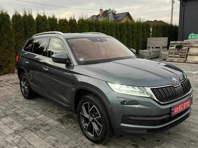 Серый Шкода Kodiaq, объемом двигателя 2 л и пробегом 227 тыс. км за 27800 $, фото 1 на Automoto.ua
