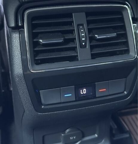 Серый Шкода Kodiaq, объемом двигателя 2 л и пробегом 168 тыс. км за 29500 $, фото 5 на Automoto.ua