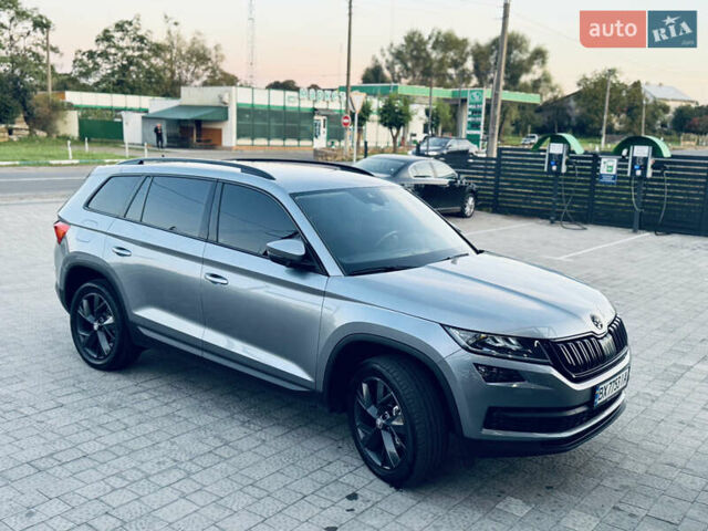 Серый Шкода Kodiaq, объемом двигателя 1.97 л и пробегом 235 тыс. км за 24444 $, фото 9 на Automoto.ua