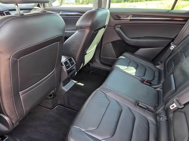 Серый Шкода Kodiaq, объемом двигателя 2 л и пробегом 42 тыс. км за 16000 $, фото 9 на Automoto.ua