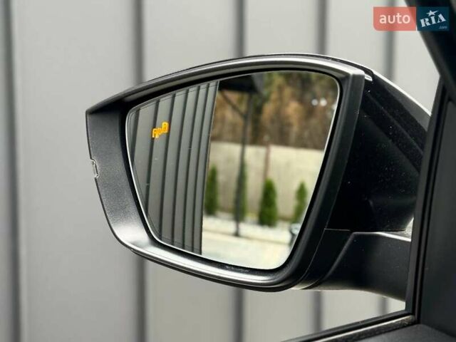 Серый Шкода Kodiaq, объемом двигателя 2 л и пробегом 201 тыс. км за 29300 $, фото 12 на Automoto.ua