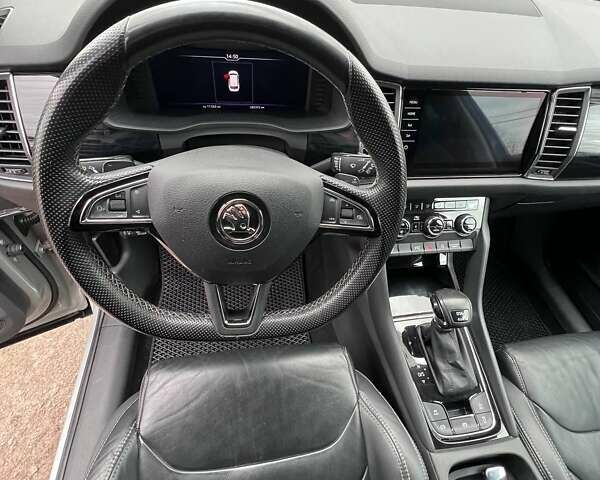 Серый Шкода Kodiaq, объемом двигателя 1.97 л и пробегом 283 тыс. км за 28200 $, фото 22 на Automoto.ua