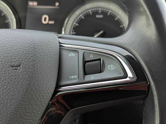 Сірий Шкода Kodiaq, об'ємом двигуна 2 л та пробігом 220 тис. км за 24999 $, фото 15 на Automoto.ua
