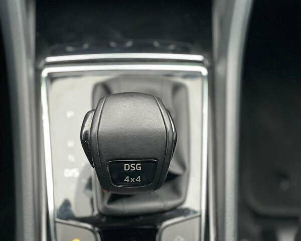 Сірий Шкода Kodiaq, об'ємом двигуна 1.97 л та пробігом 229 тис. км за 26999 $, фото 56 на Automoto.ua