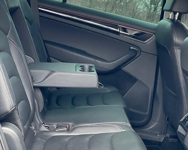 Сірий Шкода Kodiaq, об'ємом двигуна 1.97 л та пробігом 229 тис. км за 26999 $, фото 66 на Automoto.ua