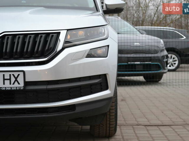 Серый Шкода Kodiaq, объемом двигателя 1.97 л и пробегом 209 тыс. км за 24955 $, фото 8 на Automoto.ua