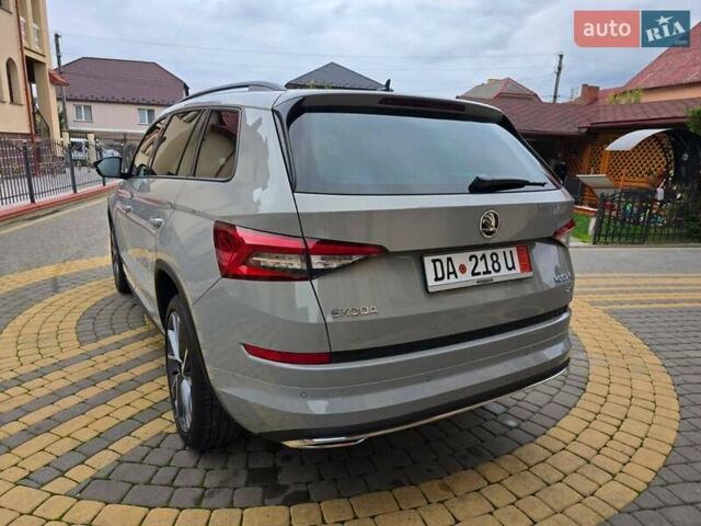 Серый Шкода Kodiaq, объемом двигателя 1.97 л и пробегом 193 тыс. км за 30700 $, фото 6 на Automoto.ua