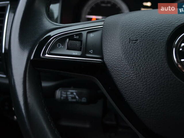 Серый Шкода Kodiaq, объемом двигателя 1.97 л и пробегом 209 тыс. км за 24955 $, фото 37 на Automoto.ua