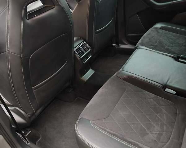 Серый Шкода Kodiaq, объемом двигателя 1.97 л и пробегом 243 тыс. км за 28700 $, фото 18 на Automoto.ua