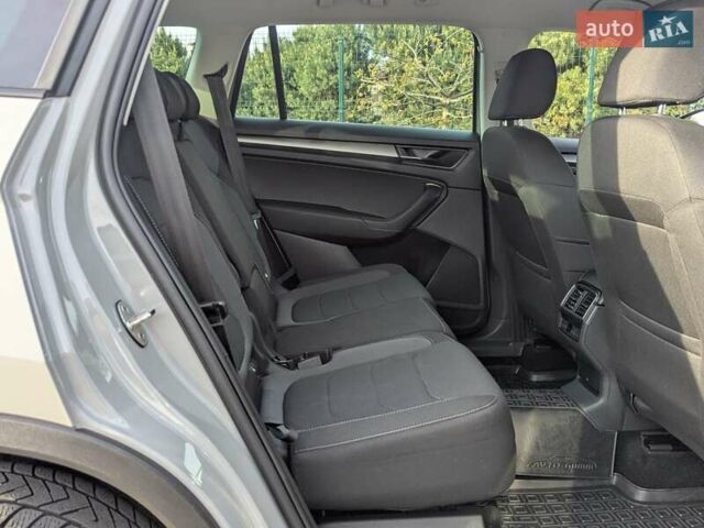 Серый Шкода Kodiaq, объемом двигателя 2 л и пробегом 220 тыс. км за 23999 $, фото 40 на Automoto.ua