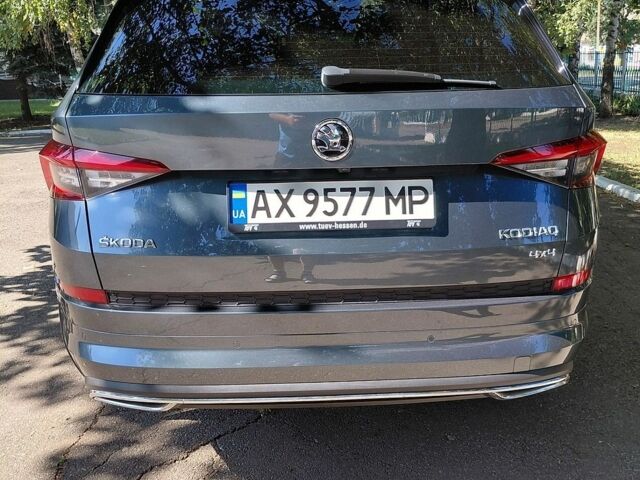 Серый Шкода Kodiaq, объемом двигателя 2 л и пробегом 132 тыс. км за 27000 $, фото 2 на Automoto.ua