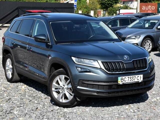 Сірий Шкода Kodiaq, об'ємом двигуна 1.97 л та пробігом 157 тис. км за 23900 $, фото 1 на Automoto.ua