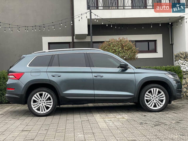 Сірий Шкода Kodiaq, об'ємом двигуна 1.97 л та пробігом 229 тис. км за 26999 $, фото 43 на Automoto.ua