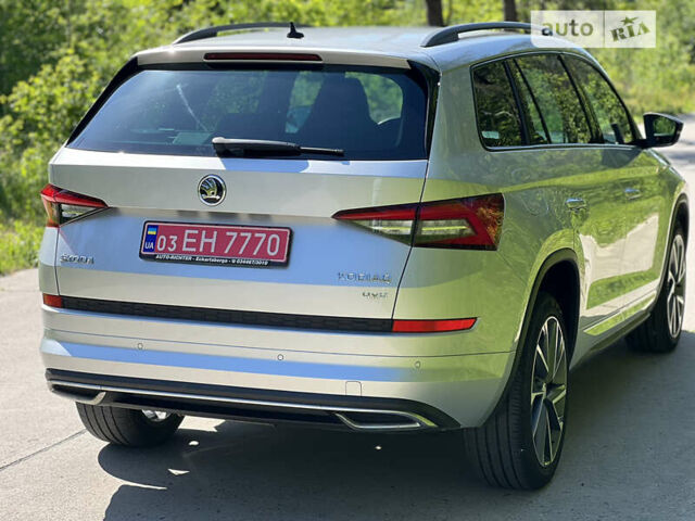 Серый Шкода Kodiaq, объемом двигателя 2 л и пробегом 197 тыс. км за 27400 $, фото 5 на Automoto.ua