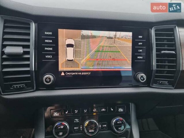 Серый Шкода Kodiaq, объемом двигателя 1.97 л и пробегом 207 тыс. км за 27900 $, фото 37 на Automoto.ua