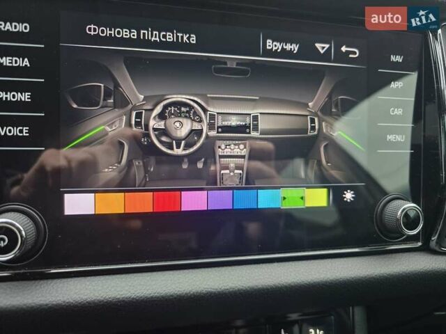 Серый Шкода Kodiaq, объемом двигателя 1.98 л и пробегом 215 тыс. км за 25300 $, фото 13 на Automoto.ua