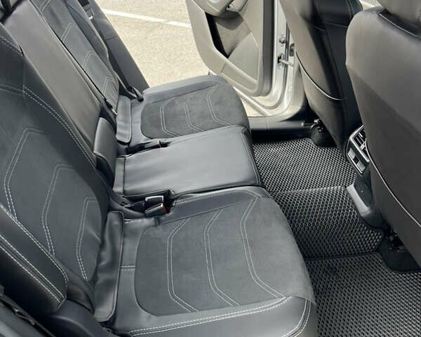 Серый Шкода Kodiaq, объемом двигателя 1.97 л и пробегом 162 тыс. км за 35000 $, фото 53 на Automoto.ua
