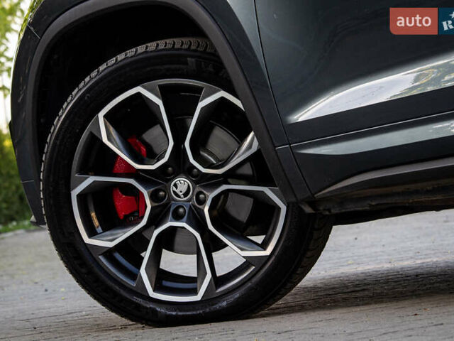 Серый Шкода Kodiaq, объемом двигателя 2 л и пробегом 92 тыс. км за 34999 $, фото 93 на Automoto.ua