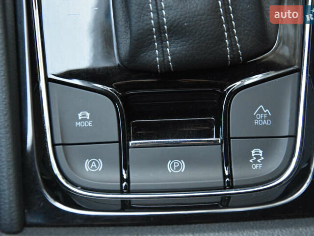 Серый Шкода Kodiaq, объемом двигателя 2 л и пробегом 140 тыс. км за 33900 $, фото 43 на Automoto.ua