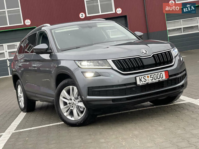 Серый Шкода Kodiaq, объемом двигателя 1.97 л и пробегом 227 тыс. км за 23999 $, фото 13 на Automoto.ua