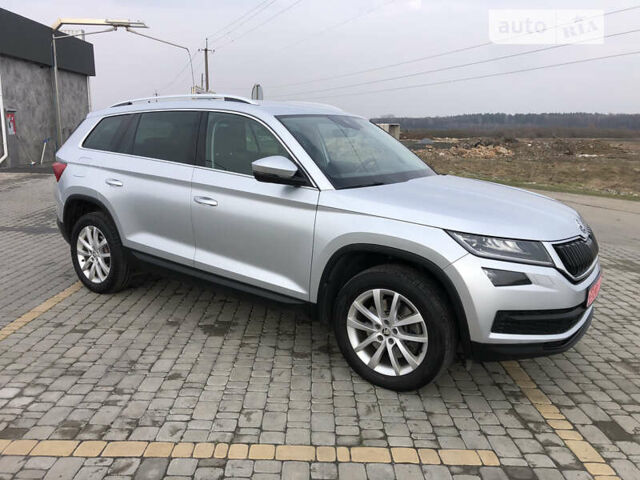 Сірий Шкода Kodiaq, об'ємом двигуна 2 л та пробігом 260 тис. км за 24500 $, фото 2 на Automoto.ua