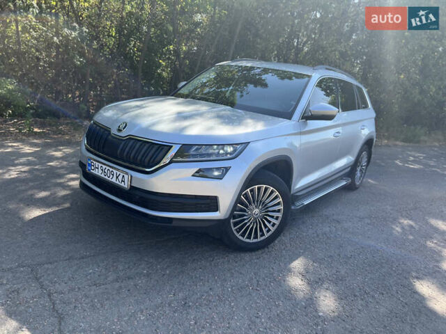 Серый Шкода Kodiaq, объемом двигателя 1.97 л и пробегом 165 тыс. км за 29000 $, фото 6 на Automoto.ua
