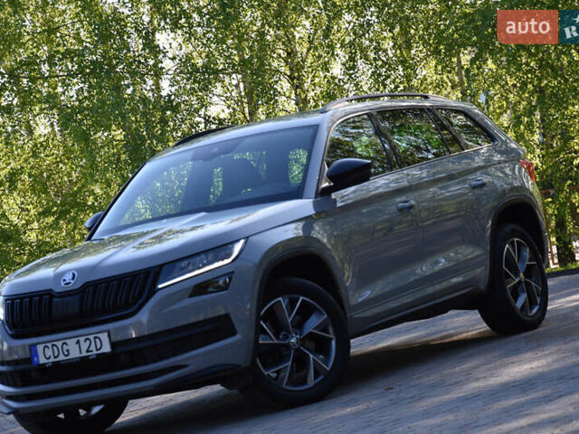 Серый Шкода Kodiaq, объемом двигателя 2 л и пробегом 140 тыс. км за 33900 $, фото 9 на Automoto.ua