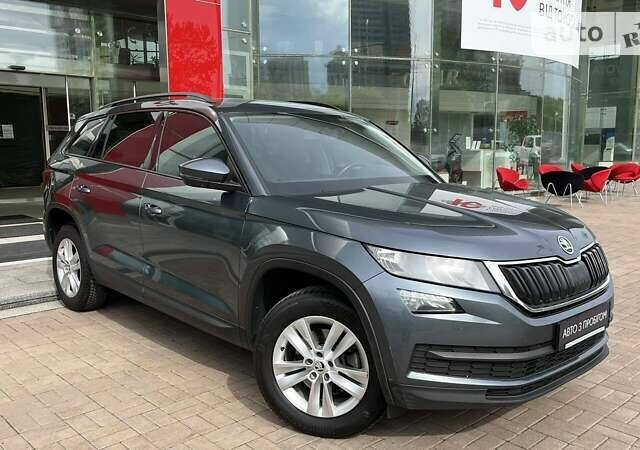 Серый Шкода Kodiaq, объемом двигателя 1.97 л и пробегом 135 тыс. км за 25295 $, фото 14 на Automoto.ua