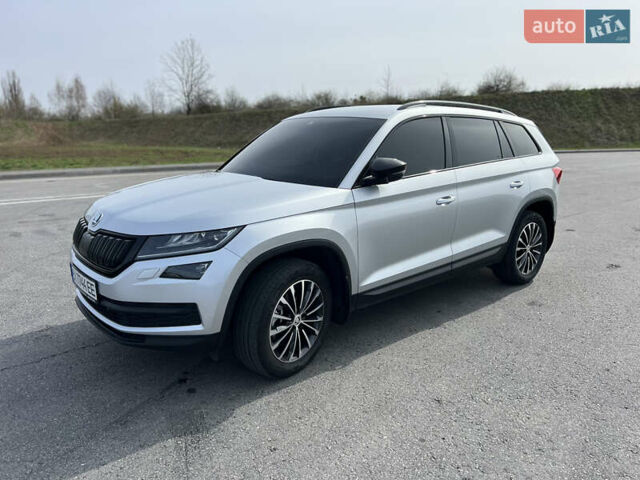 Серый Шкода Kodiaq, объемом двигателя 1.97 л и пробегом 162 тыс. км за 35000 $, фото 12 на Automoto.ua