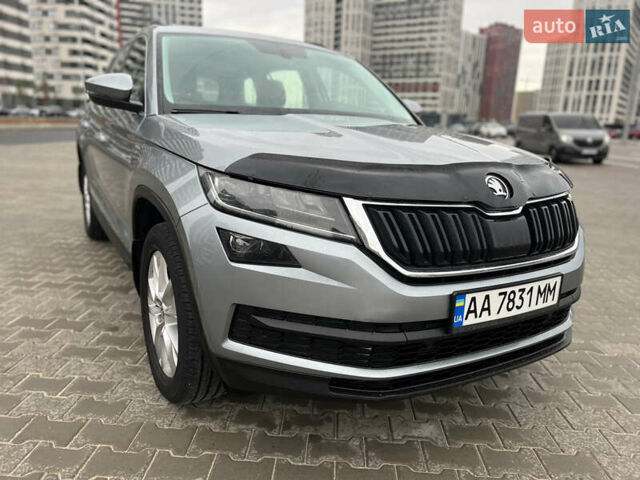 Серый Шкода Kodiaq, объемом двигателя 1.98 л и пробегом 112 тыс. км за 23700 $, фото 3 на Automoto.ua