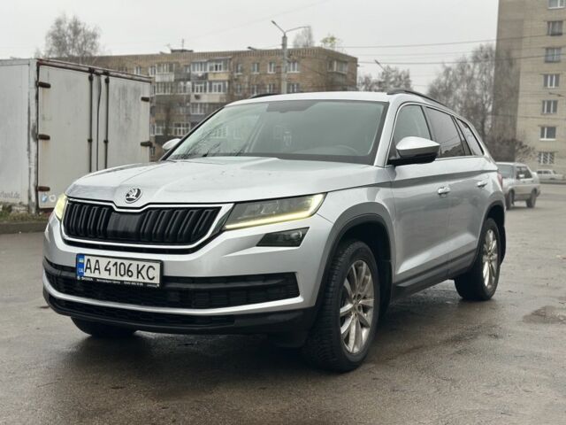 Серый Шкода Kodiaq, объемом двигателя 2 л и пробегом 212 тыс. км за 27500 $, фото 6 на Automoto.ua