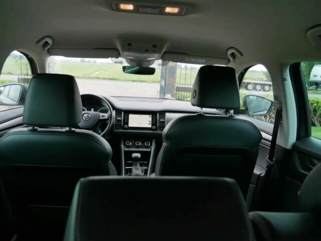 Сірий Шкода Kodiaq, об'ємом двигуна 2 л та пробігом 39 тис. км за 7800 $, фото 7 на Automoto.ua