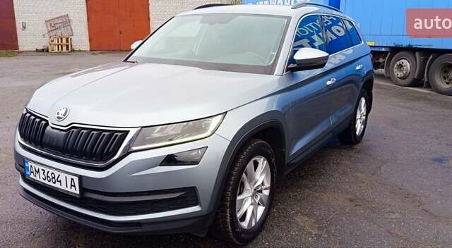 Серый Шкода Kodiaq, объемом двигателя 1.97 л и пробегом 218 тыс. км за 28600 $, фото 2 на Automoto.ua