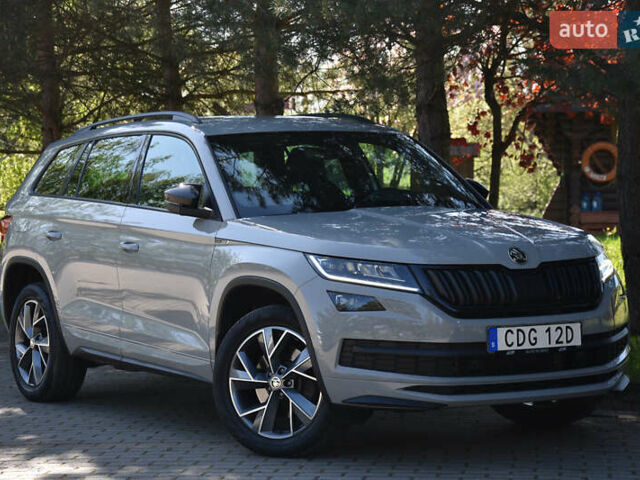 Серый Шкода Kodiaq, объемом двигателя 2 л и пробегом 140 тыс. км за 34700 $, фото 5 на Automoto.ua