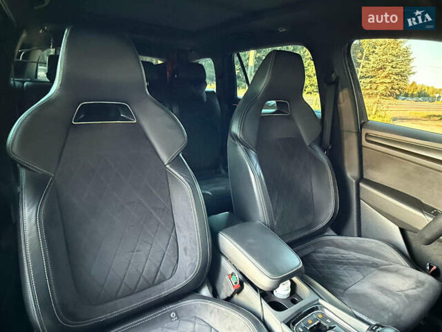 Серый Шкода Kodiaq, объемом двигателя 1.97 л и пробегом 264 тыс. км за 29400 $, фото 35 на Automoto.ua