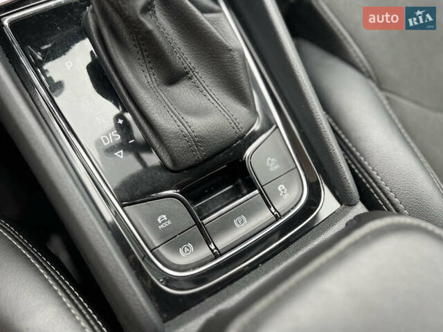 Серый Шкода Kodiaq, объемом двигателя 1.98 л и пробегом 112 тыс. км за 23700 $, фото 45 на Automoto.ua