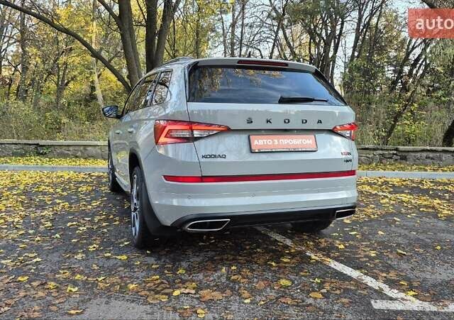 Серый Шкода Kodiaq, объемом двигателя 1.97 л и пробегом 222 тыс. км за 35700 $, фото 12 на Automoto.ua