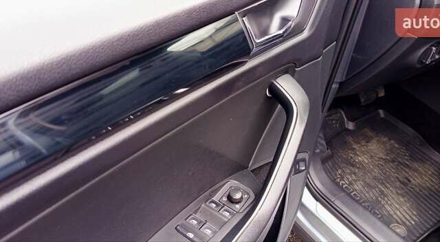 Серый Шкода Kodiaq, объемом двигателя 1.97 л и пробегом 218 тыс. км за 28600 $, фото 23 на Automoto.ua