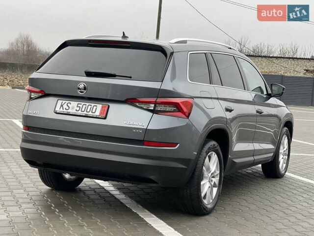 Серый Шкода Kodiaq, объемом двигателя 1.97 л и пробегом 227 тыс. км за 23999 $, фото 5 на Automoto.ua