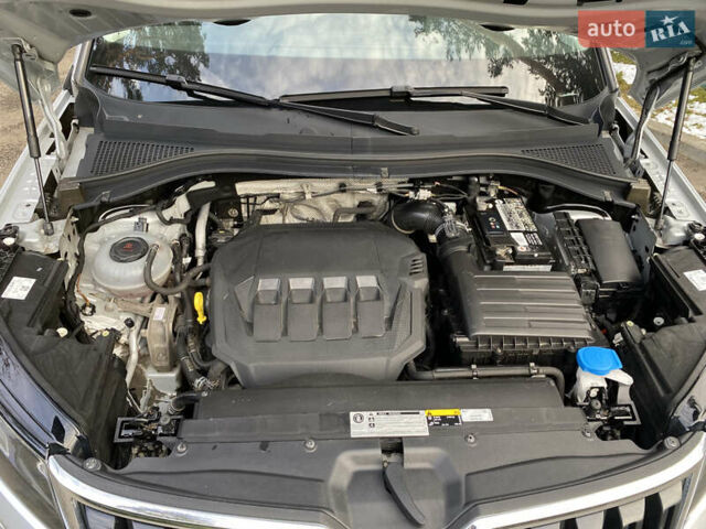 Сірий Шкода Kodiaq, об'ємом двигуна 1.98 л та пробігом 91 тис. км за 27500 $, фото 23 на Automoto.ua
