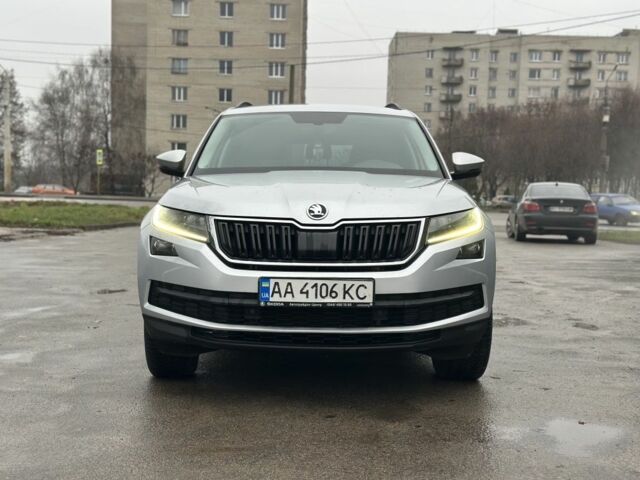 Серый Шкода Kodiaq, объемом двигателя 2 л и пробегом 212 тыс. км за 27500 $, фото 7 на Automoto.ua