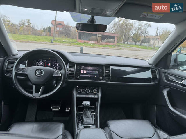 Серый Шкода Kodiaq, объемом двигателя 1.97 л и пробегом 93 тыс. км за 33500 $, фото 8 на Automoto.ua