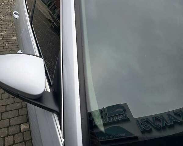 Серый Шкода Kodiaq, объемом двигателя 1.98 л и пробегом 215 тыс. км за 25300 $, фото 4 на Automoto.ua