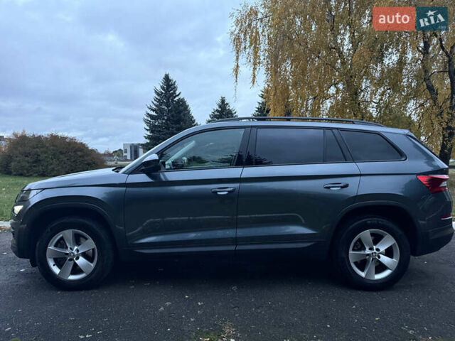 Сірий Шкода Kodiaq, об'ємом двигуна 1.97 л та пробігом 243 тис. км за 23500 $, фото 5 на Automoto.ua