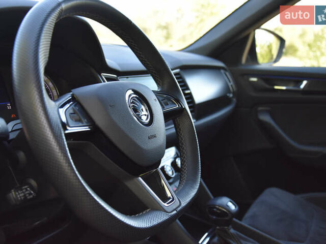 Серый Шкода Kodiaq, объемом двигателя 2 л и пробегом 140 тыс. км за 33900 $, фото 39 на Automoto.ua