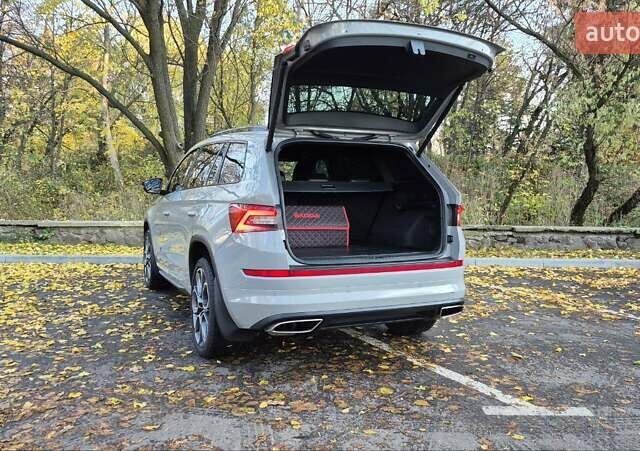 Серый Шкода Kodiaq, объемом двигателя 1.97 л и пробегом 222 тыс. км за 35700 $, фото 10 на Automoto.ua