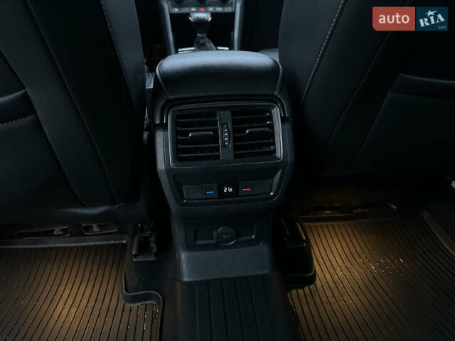 Сірий Шкода Kodiaq, об'ємом двигуна 2 л та пробігом 237 тис. км за 26499 $, фото 34 на Automoto.ua
