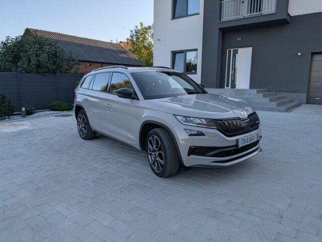 Серый Шкода Kodiaq, объемом двигателя 2 л и пробегом 220 тыс. км за 35500 $, фото 1 на Automoto.ua